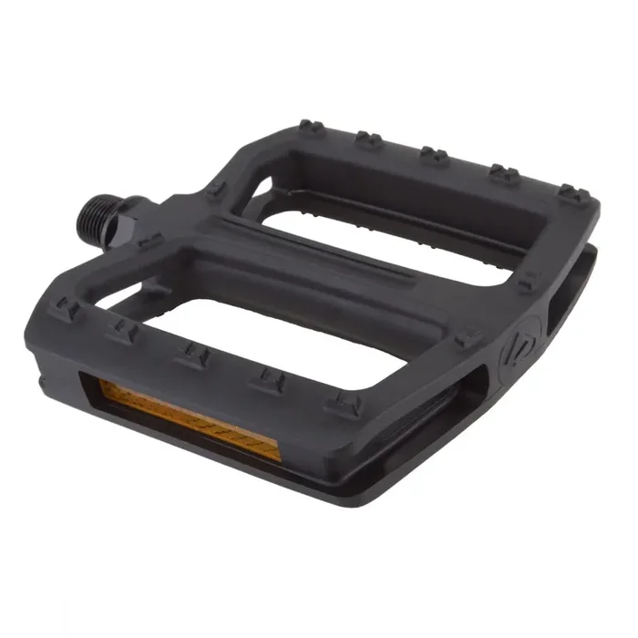 Black Ops Squatch Platform Pedals 9/16″ Nylon Body Molded Traction Studs Black