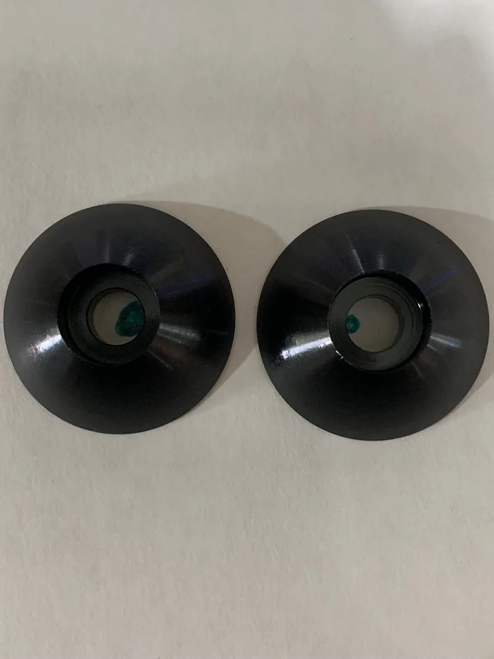 BTN Compass Axle Caps