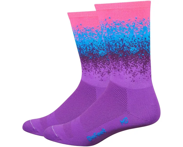 DeFeet Aireator 6″ Barnstormer Ombre Socks (Pink/Blue/Purple) (XL)