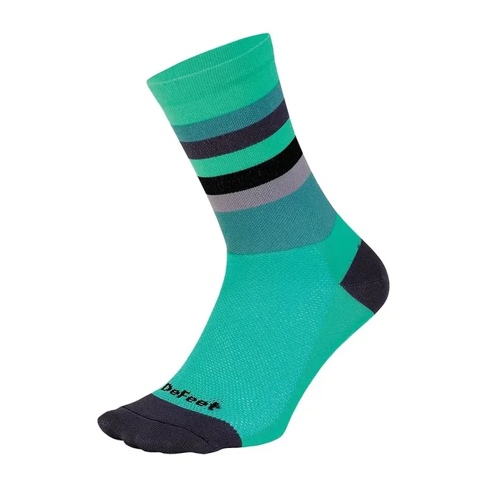 DeFeet Aireator 6″ Socks Maverick Celeste/Graphite, M, Pair