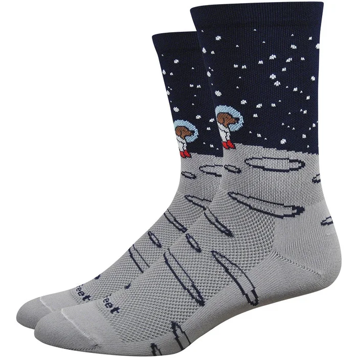 DeFeet Aireator Moon Dog Bike Socks – Gray/Black