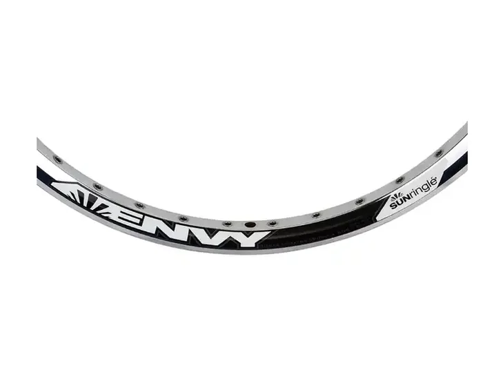 Envy FT Sun Ringle 20in Envy FT Chrome 28