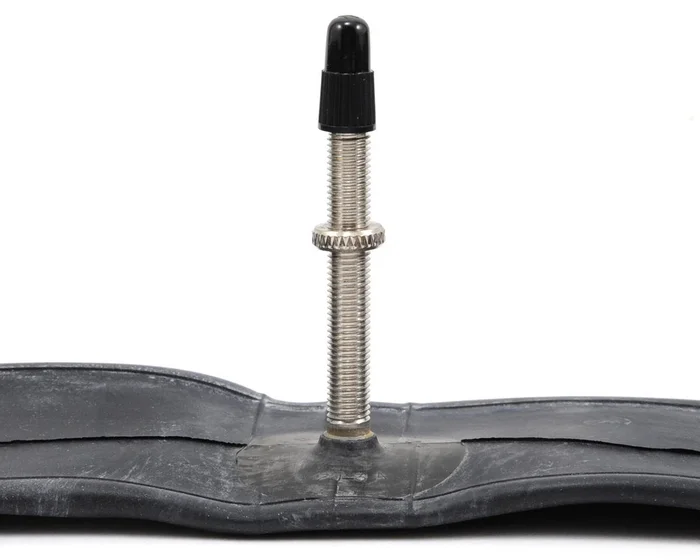 Giant 27.5″ Standard Inner Tube (Presta) (Removable Core/Threaded) (2.1 – 2.4″) (48mm)