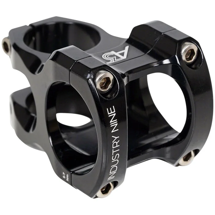 Industry Nine A318 Bike Stem – 31.8mm Clamp, +/-4.4, 1 1/8″, Aluminum, Black