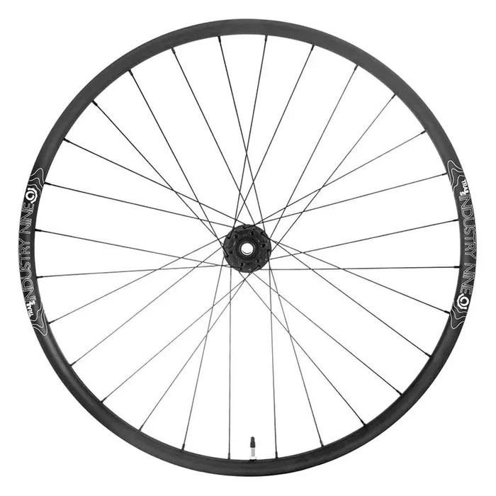 Industry Nine Trail S 1/1 Wheel, Front, 29‘‘ / 622, Holes 28, 15mm TA, 110mm Boost, Disc IS 6-bolt