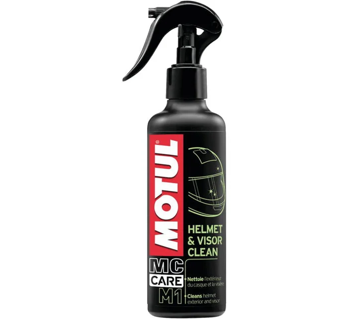 Motul M1 Helmet Clean