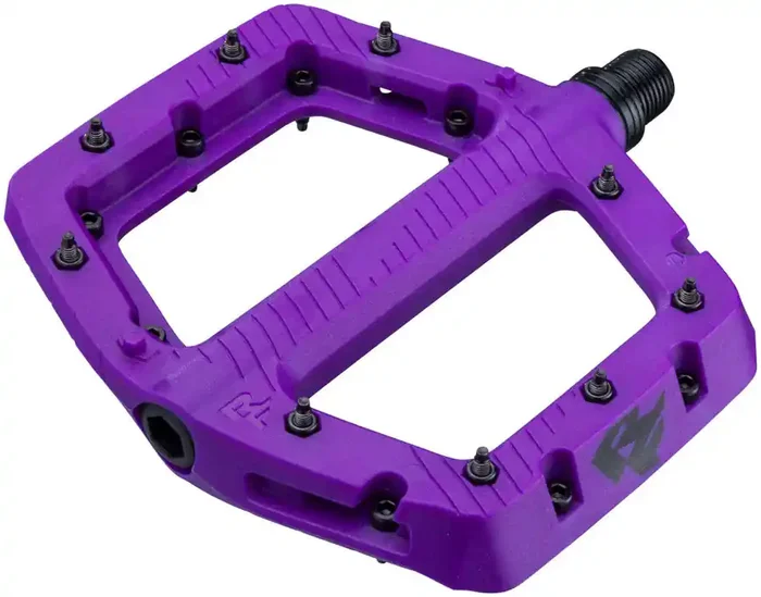 RaceFace Chester Pedals – Platform, Composite, 9/16″, Large, Purple