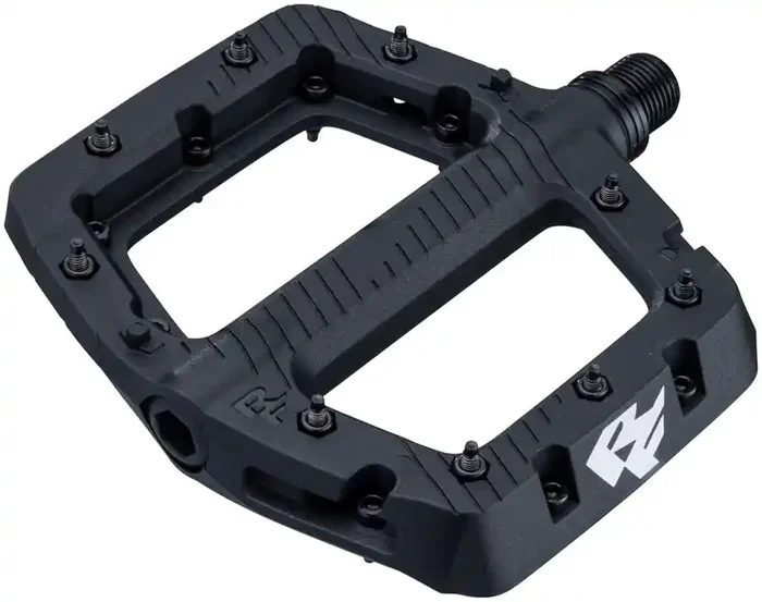 RaceFace Chester Pedals – Platform, Composite, 9/16″, Small, Black