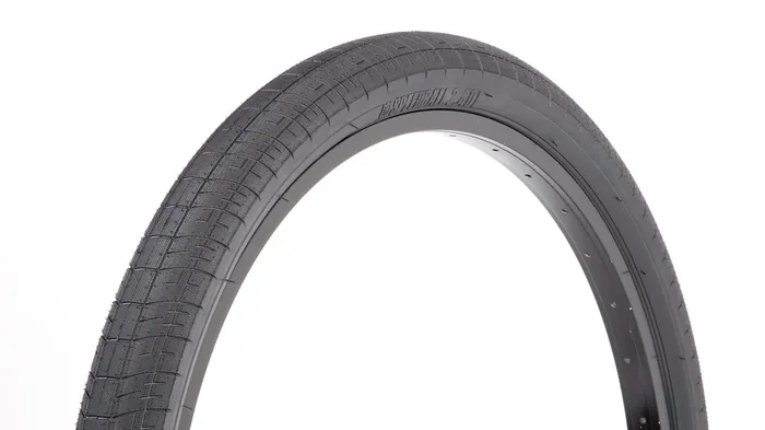 S&M Speedball 29″ Tire