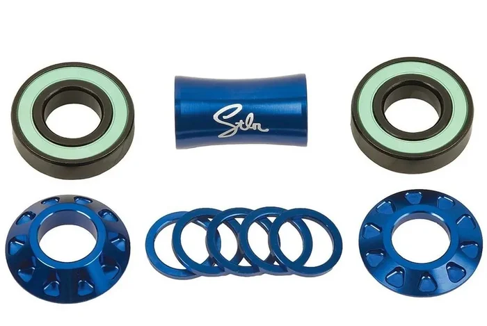 Stolen Revolver Mid Bottom Bracket