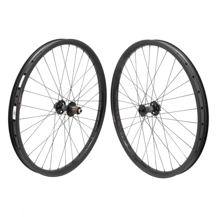 Wheel Master 27.5in Carbon Mountain Disc Double Wall 27.5in SET OR8 Bolt Carbon MTB+ 6B